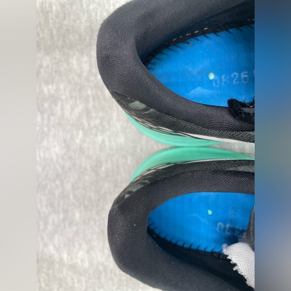 Brooks Womens Launch 3 1202061B071 Black Mint Green Running Shoes Size 8.5 - Picture 10 of 15